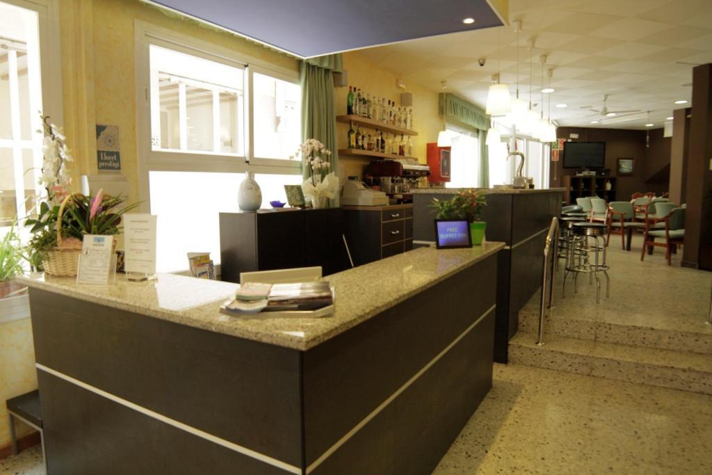 Hotel Proa Astor Lloret de Mar Kültér fotó