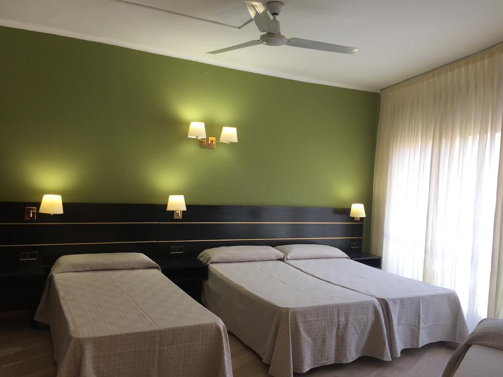 Hotel Proa Astor Lloret de Mar Kültér fotó