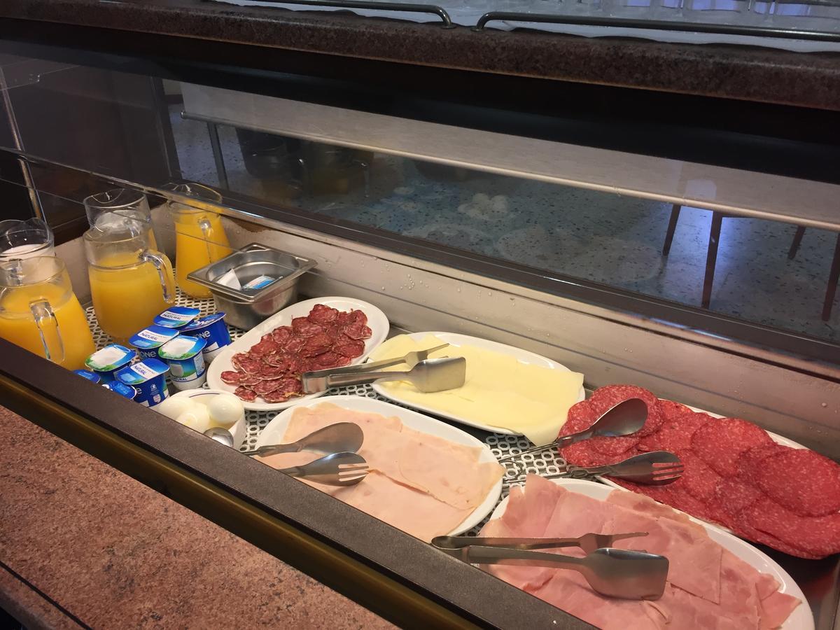 Hotel Proa Astor Lloret de Mar Kültér fotó
