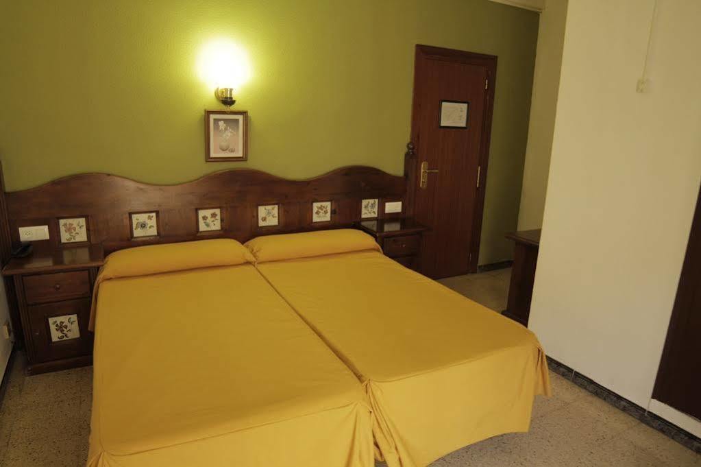 Hotel Proa Astor Lloret de Mar Kültér fotó